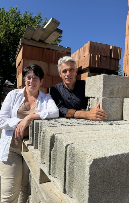 Florence Monterrat et Xavier Renaud, dirigeant de l'entreprise Renaud